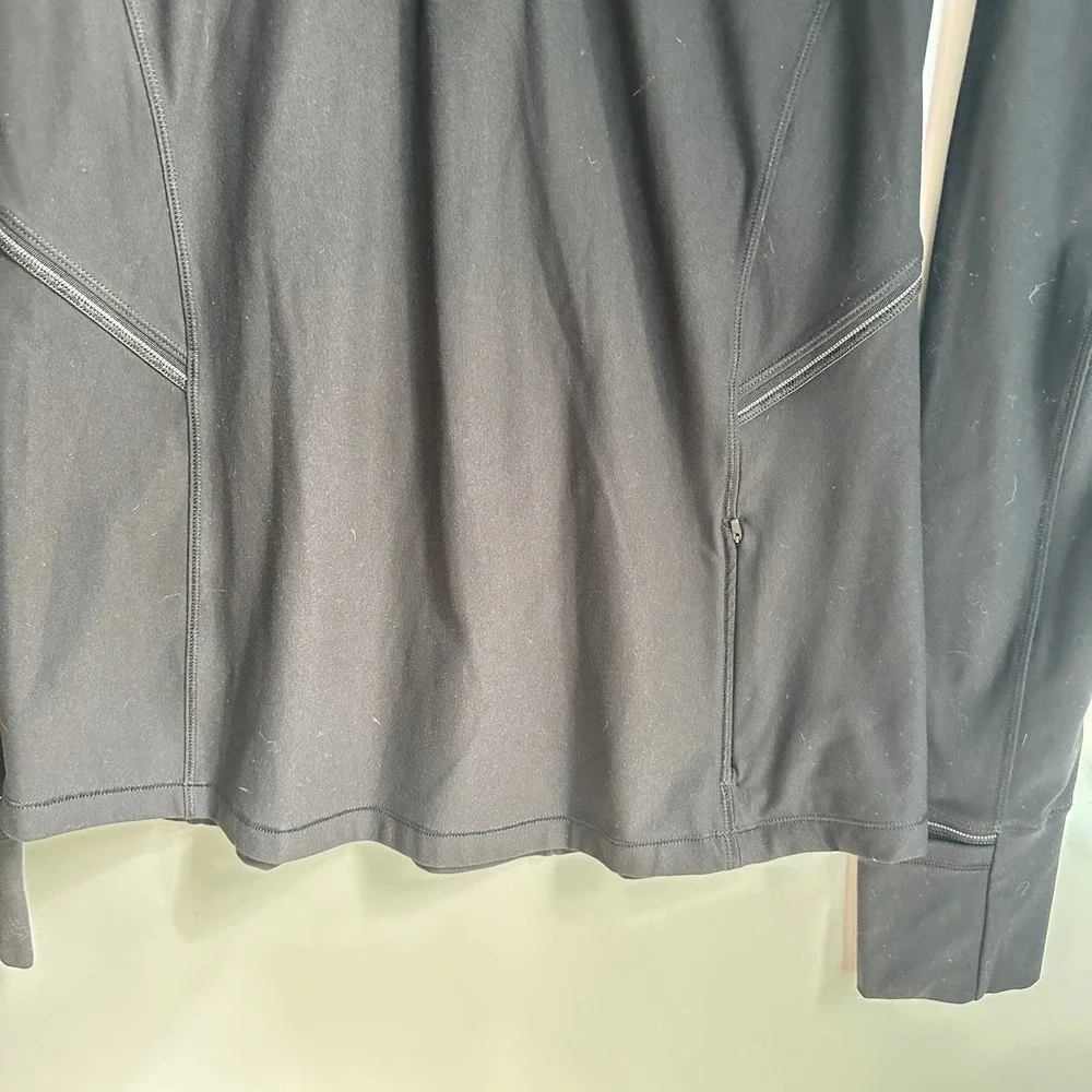 Lululemon Fresh Track Black Half Zip Long Sleeve Pullover Athleisure‎ Size 10